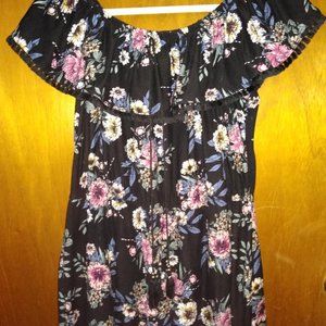 Sleevless Flower Romper